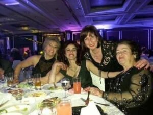 والدتي رحمها الله وزوجتي وشقيقتيّ رويدة ثم سمر