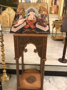 حاملة ايقونة حفر وتقدمة المبدع الفنان جورج الى كنيسة الصليب المقدس