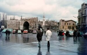 الى قوس باب توما الاثري