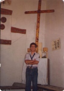 شقيقي الرقيب المجند الشهيد مروان جورج فارس زيتون في مقر الفوج الثاني الكشفي