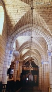 القسم الايمن من الكنيسة الكبرى