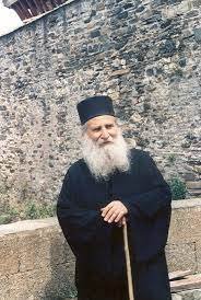 البار ايوسيف رئيس دير الفاتوبيذي