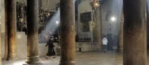 داخل كنيسة بيت حنانيا الرسول الارثوذكسيةالتي صارت بملكية اللاتين