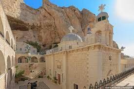 دير القديسة تقلا البطريركي في معلولا
