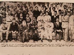 البطريرك غريغوريوس والملك فيصل ومتري المر وابيفانيوس زائد و...