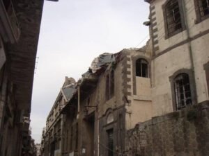 مسرح حمص في بستان الديوان الذي احدثه المتروبوليت اثناسيوس عطا الله عام 1897 