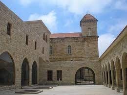 دير ومدرسة القديس جاورجيوس في سوق الغرب