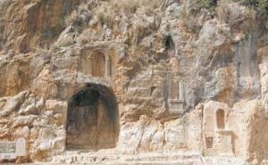 الجولان سوري وآثاره تشهد على هذا الحق الساطع