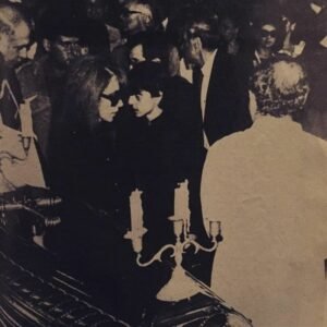 من جنازة عاصي