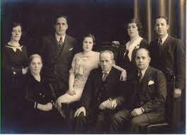 عائلة المعلم داود قسطنطين الخوري