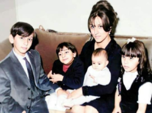 فيروز والأولاد صغاراً