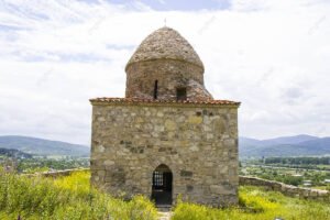 الكنيسة الجورجية القديمة في تيانتيجورجيا الأرثوذكسية