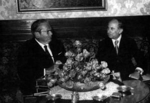 الرئيس اليوغوسلافي جوزيف تيتو والسفير عبد الله الخاني