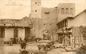 خارج الباب الشرقي اواخر القرن 19