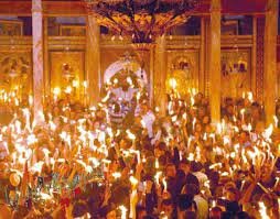 فيض النور المقدس من القبر المقدس ظهيرة سبت النور