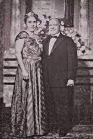 المغتربان الحمصيان والمحسنان الكبيران اسعد عبد الله حداد وزوجته كرجية حداد