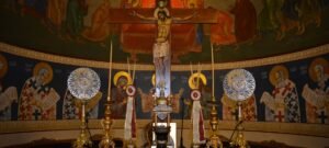 اؤمن بكنيسة واحدة