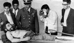 ارنستو مقتولا…