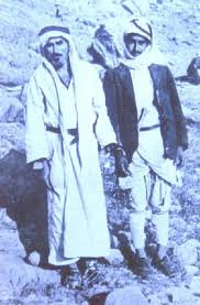 من البدو الذين كانوا المكتشفين لمخطوطات قمران