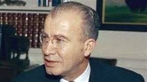 الشاعر والدبلوماسي عمر ابو ريشة ابن شافع بك قائمقام منبج