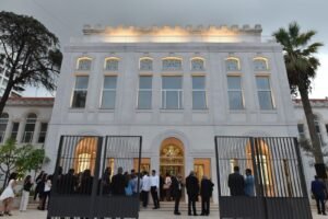 جامعة القديس جاورجيوس الارثوذكسية في بيروت