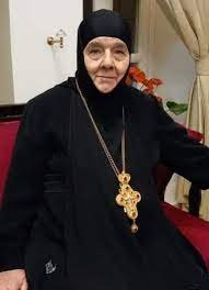 حضرة الام الرئيسة فيبرونيا نبهان