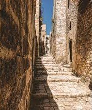 جبلة المدينة الفينيقية- الرومية