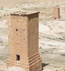 المقابر البرجية