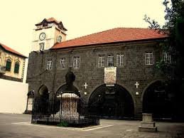 نصب المطران اثناسيوس عطا الله في حرم الكاتدرائية