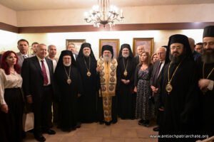 في تكريس وتدشين المتحف غبطته والمطارنة وبعض الحضور