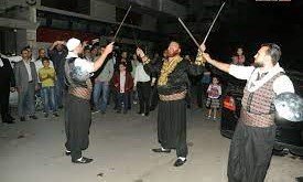 لعبة السيف والترس