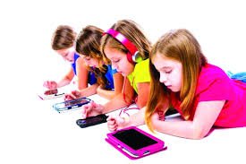 الأجهزة الإلكترونية وأولادنا
